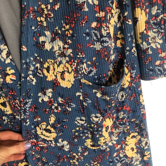 LuLaRoe Sarah Cardigan - Picture 2 of 3